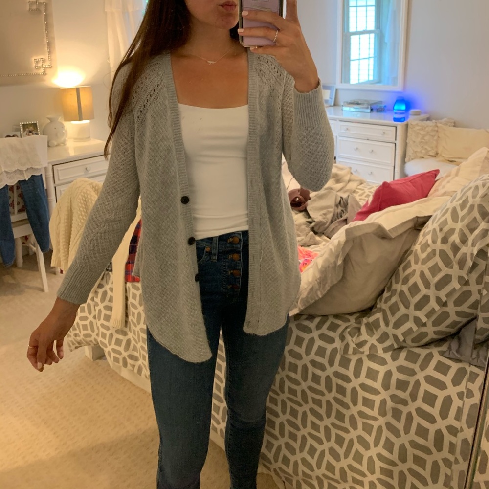 American Eagle cardigan sweater